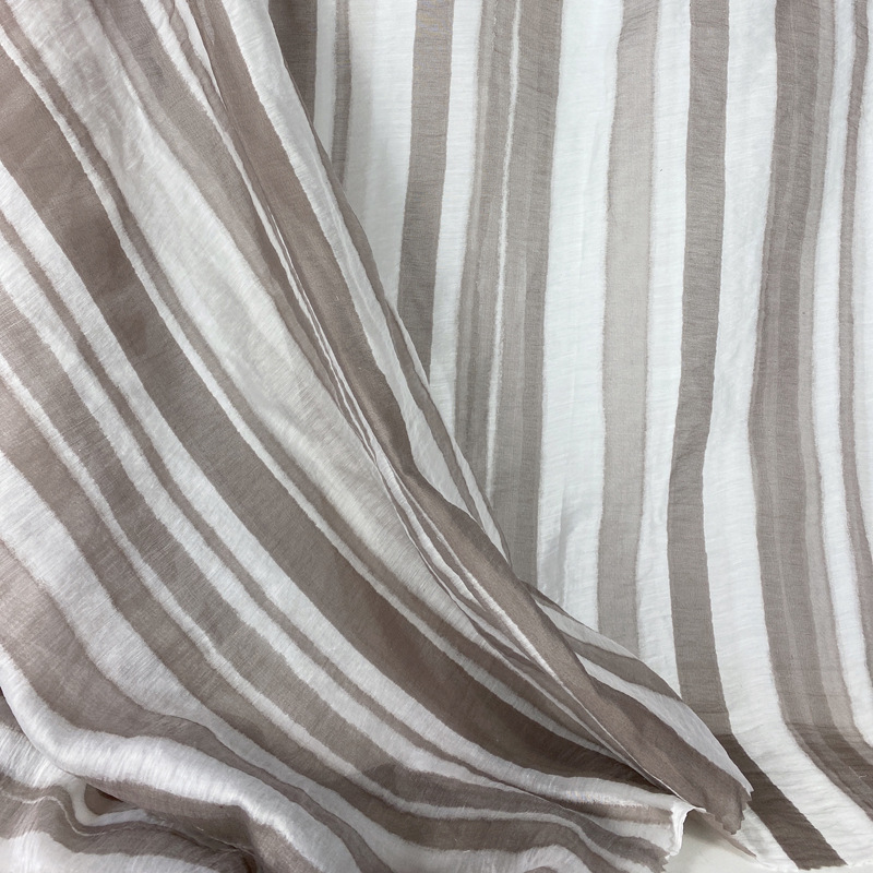 Lyocell bedrukte stof lente en - Summer Clothing Wholesale recensie en prijs
